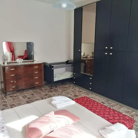 בית נופש Casa Sonia Subbiano